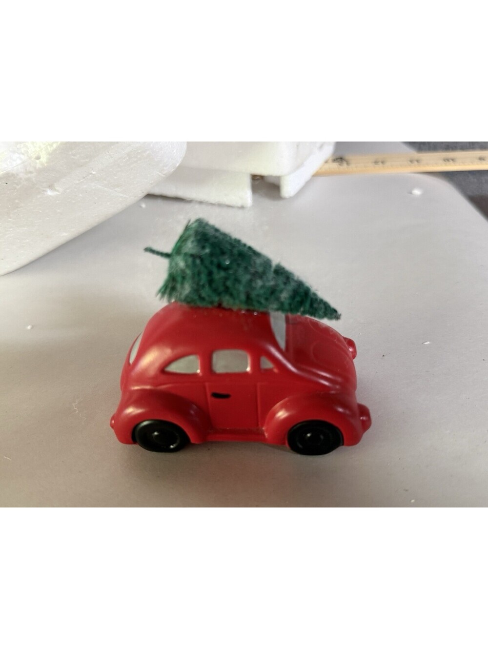Dept 56 Village Auto with Tree 50555 VW Bug Volkswagen Beetle Car
